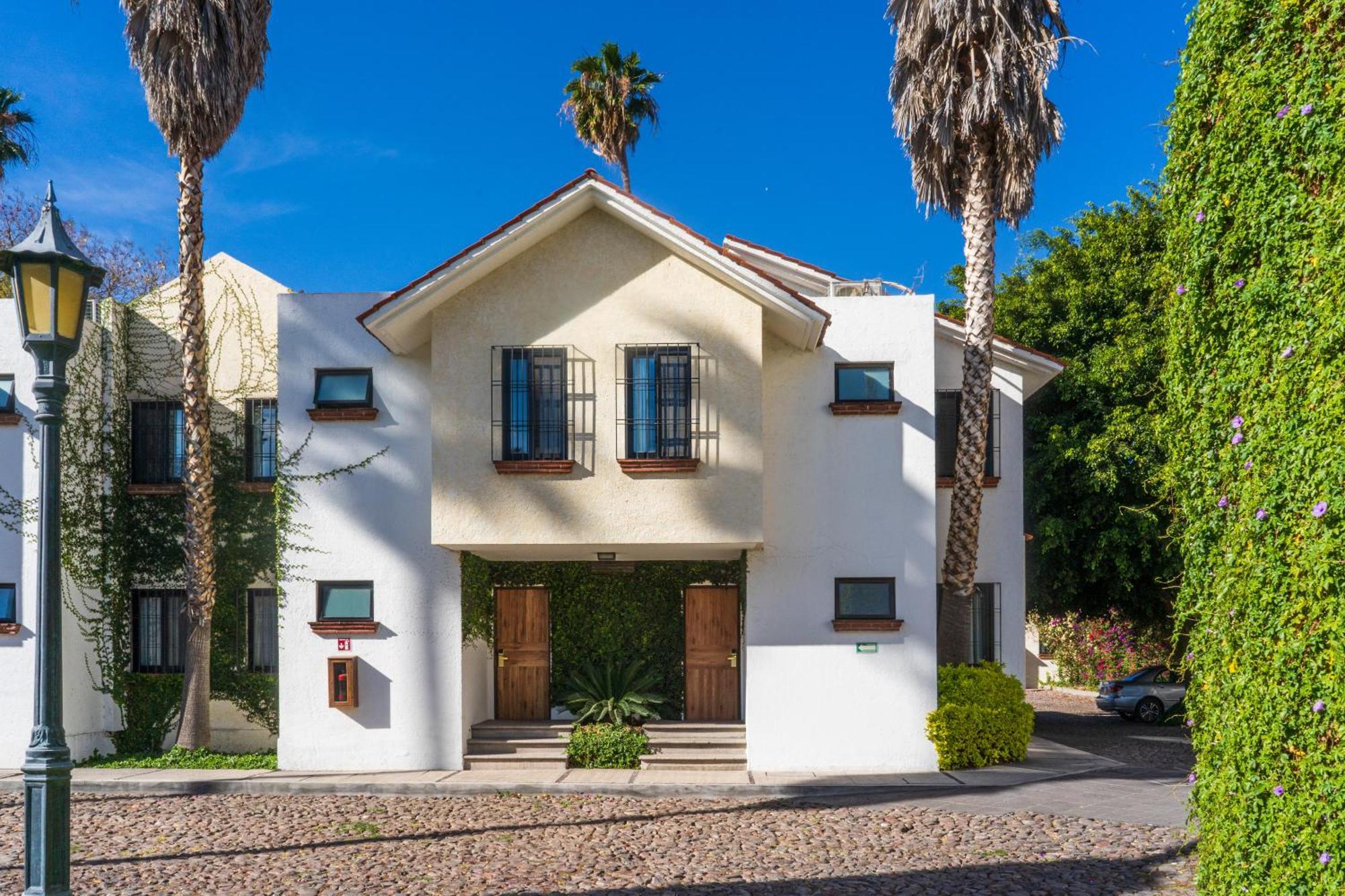 Flamingo 4* Querétaro